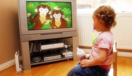 Televizyonun-Çocuk-ve-Bebeklere-Zararı