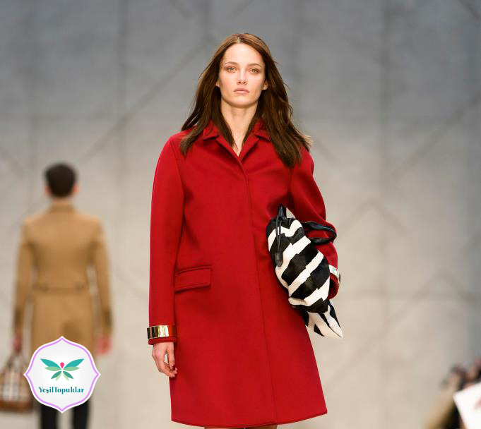 Burberry 2013 Sonbahar Kış Trençkot Modelleri-7