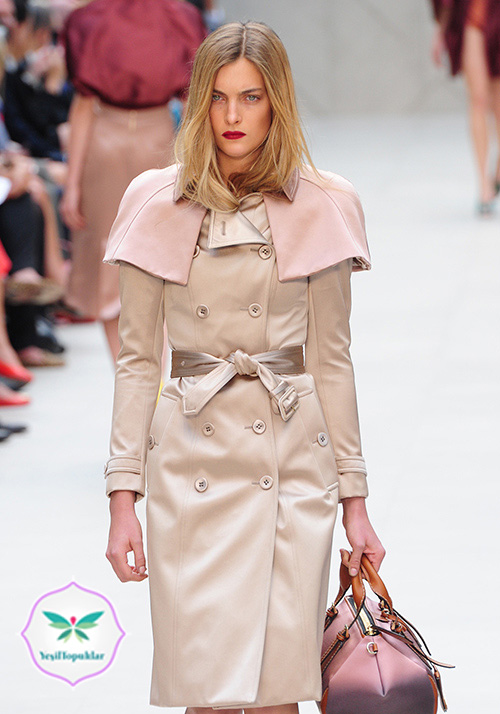 Burberry 2013 İlkbahar-Yaz Trençkot Modelleri-10