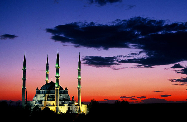 Selimiye Camii'nin Gece Görüntüsü