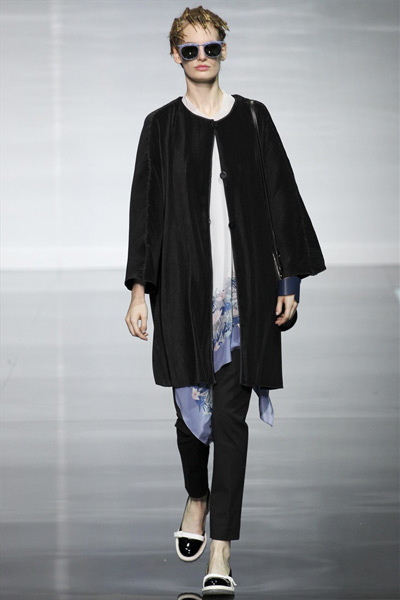 Emporio Armani 2014 Yaz Modasına Yön Veriyor!-1