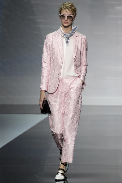 Emporio Armani 2014 Yaz Modasına Yön Veriyor!-11