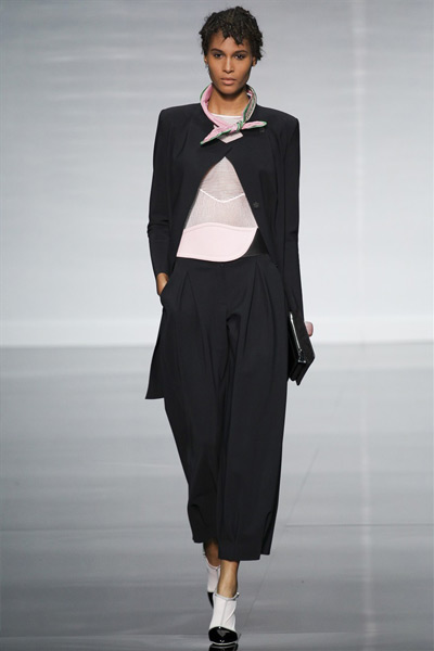 Emporio Armani 2014 Yaz Modasına Yön Veriyor!-6