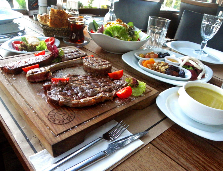 İstanbul İftar Mekanları Et Mekan Steakhouse