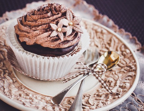 Çikolata Tadına Doyacağınız Nefis Bir Cup Kek Tarifi