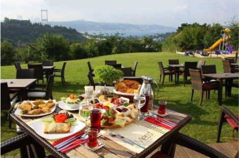 İstanbul İftar Mekanları Messt Cafe Restaurant