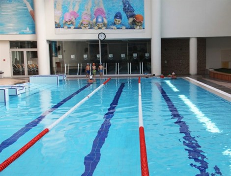 İstanbul'daki Olimpik Havuzlar Yeşilvadi