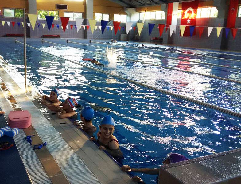 İstanbul'daki Yüzme Havuzları Yakacık