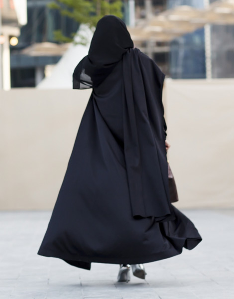 Orta Doğu’nun En Güzel Abaya Modelleri-5