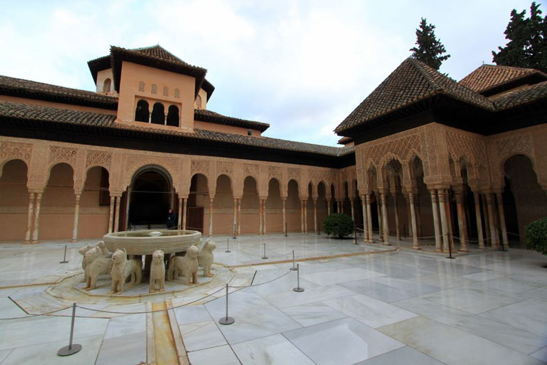 El Hamra Sarayı Endülüs