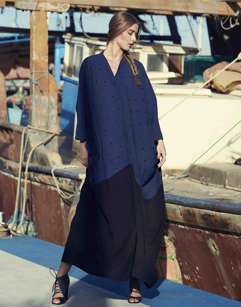 Çağdaş Süper Kahramanların Pelerini: Abaya-1