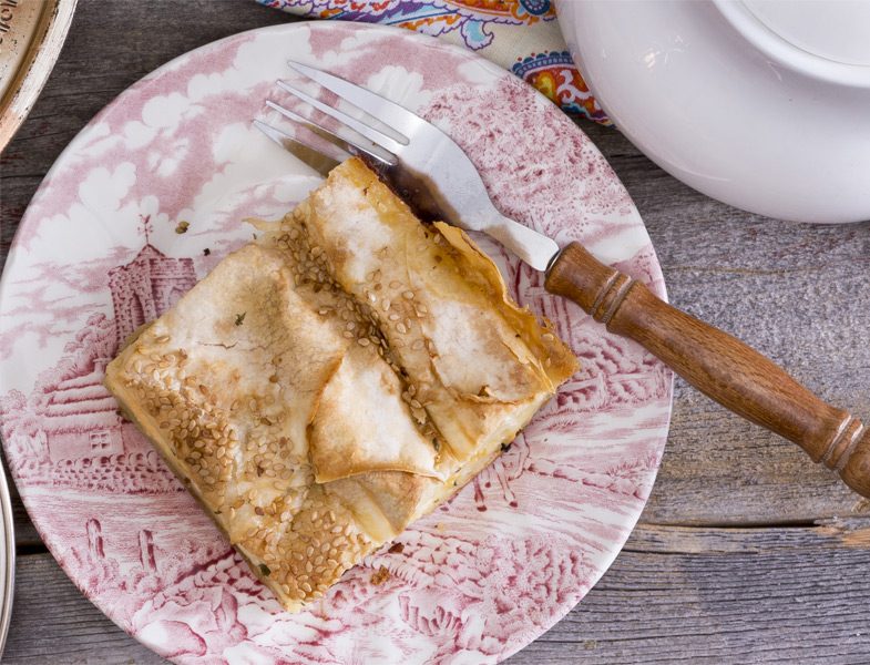Sodalı Tepsi Böreği Tarifi Resimlerle Tesettür Giyim Modelleri ve
