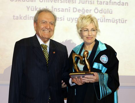 Yüksek İnsani Değerler Ödülleri (Prof.Dr. Agop Kotoğyan)
