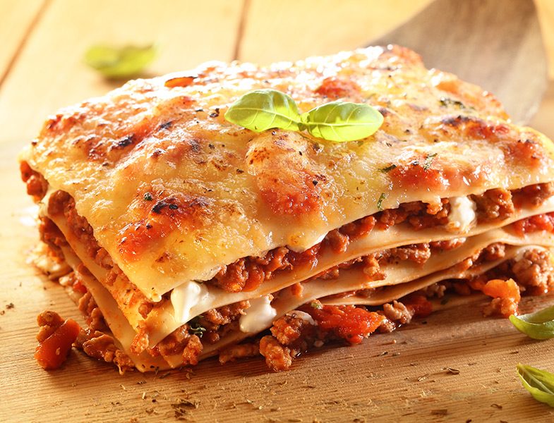 Börek Tadında Fırında Kıymalı Lazanya Tarifi Resimlerle Tesettür