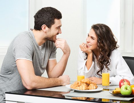 Eşinizin Sizi Dinlemesi İçin Önce Dinlemeyi Öğrenmelisiniz