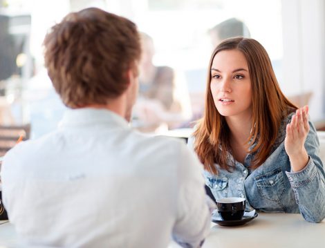 Eşinizin Sizi Dinlemesi İçin Önce Dinlemeyi Öğrenmelisiniz