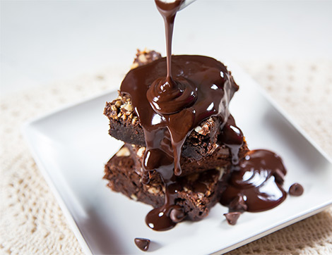 Nefes Kesen Görüntüsü İle Çikolatalı Brownie Tarifi
