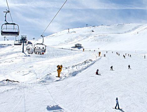 Türkiye'nin Alpleri Konumunda Bulunan Erciyes'te Kar Bereketi