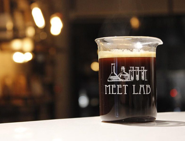 Meet Lab Coffee İsmiyle Müsemma Kahve Laboratuvarı Gibi Bir Mekan