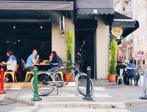 Kadıköy Moda'da Genç Bir Mekan Kev Cafe
