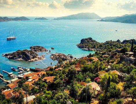 Masmavi Deniziyle Türkiye'nin En Güzel Adalarından Biri Kekova