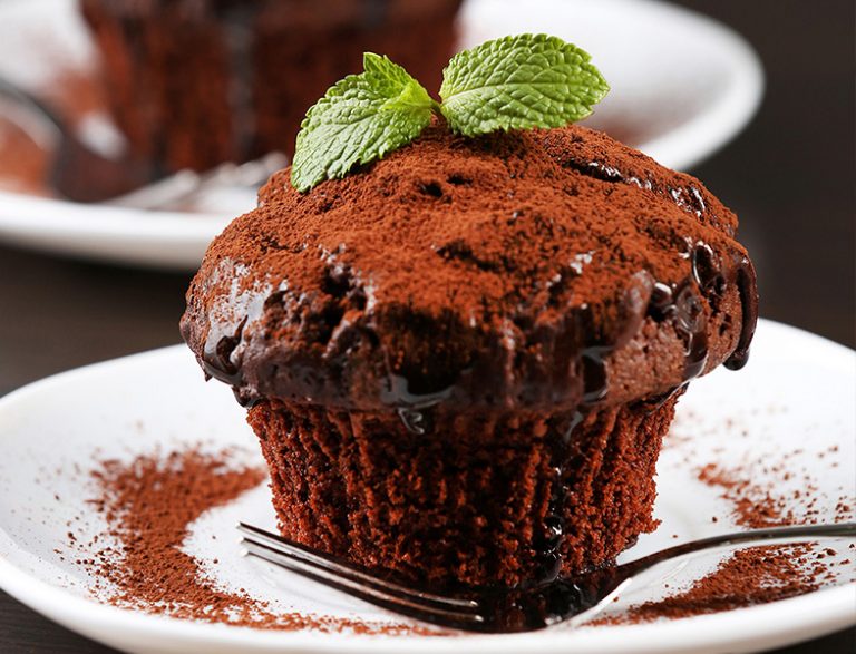 Biri Meyveli Biri Çikolatalı Yapımı Kolay Lezzeti Enfes 2 Kek Tarifi