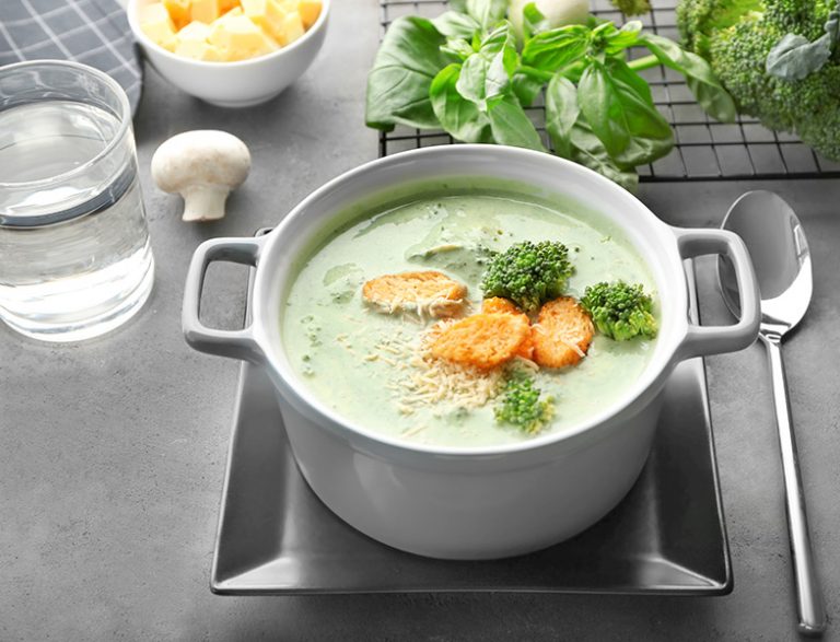 Düşük Kalorili ve Yağ Yakıcı Çorba Tarifleri İle Kışın