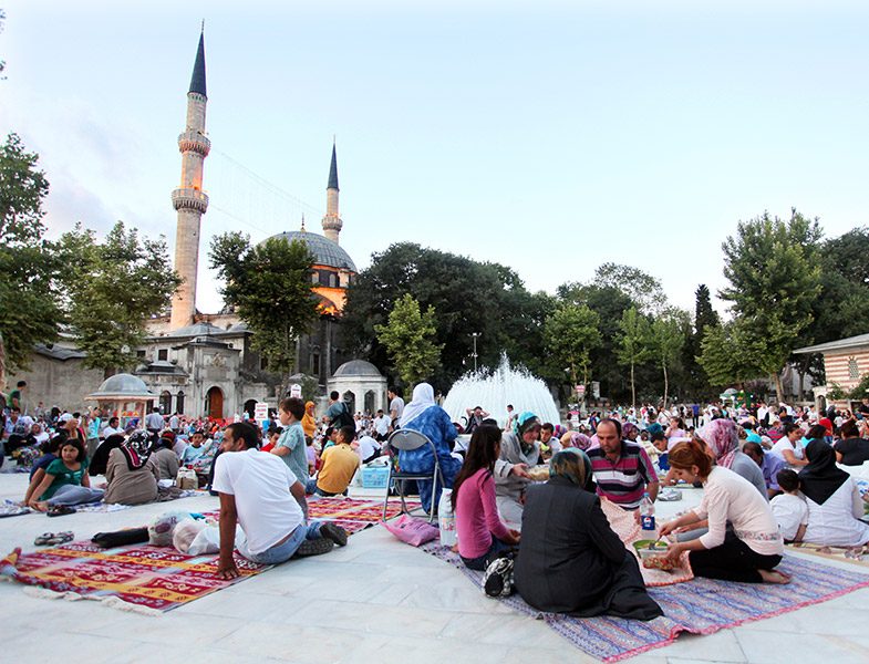 İstanbul’un Mutlaka Görülmesi Gereken Huzur Dolu Camileri