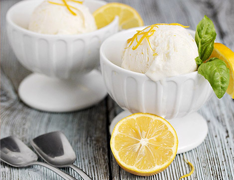 Ev Yapımı Limonlu Dondurma Tarifi