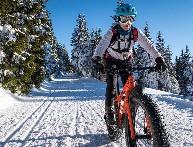 Abant'ta Kış Aktivitesi Bisiklet Turu