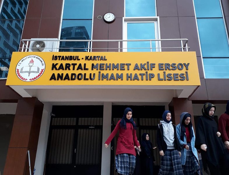 Kartal Mehmet Akif Ersoy Anadolu İmam Hatip Lisesi