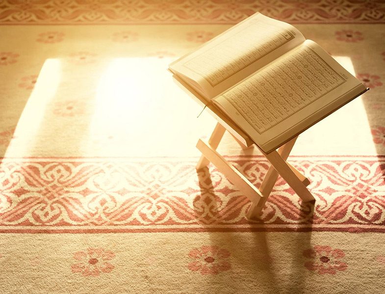 Kadir Gecesi Kur'an-ı Kerim Okumak