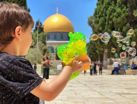 Kudüs'te Çocuk Olmak