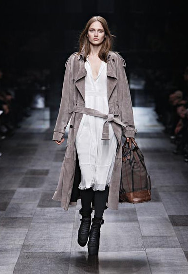 burberry pardesü manto tunik 1