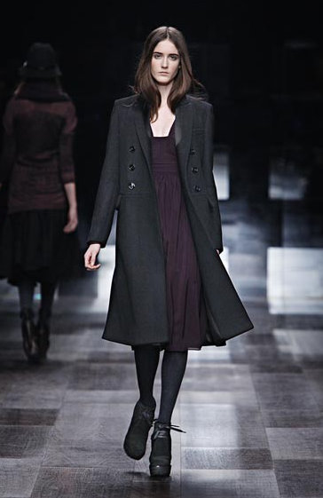 burberry pardesü manto tunik 6