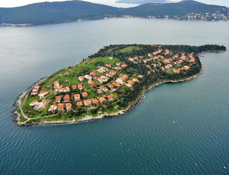Muhafazakar Tatil Sedef Adası