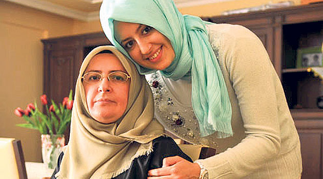 Adınızın Baş Harflerini Eşarba İşliyorlar…