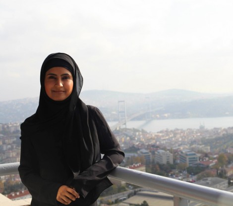 Dünyada İslami Moda Tasarımının Öncülerinden “Barjis Chohan”…
