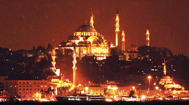 Üç Ayların Rahmet Kapısı Aralanıyor…