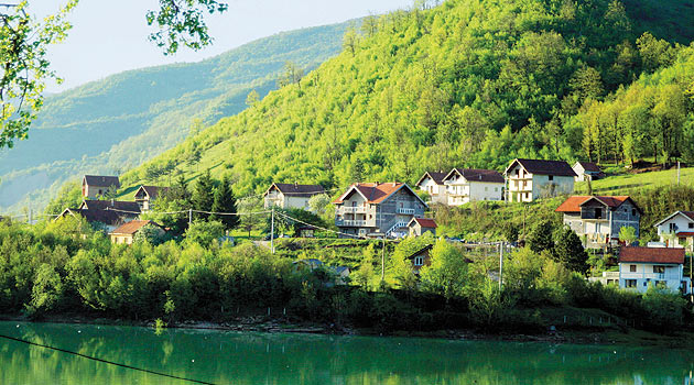 Bosna’yı bir de “Baharda Görün”