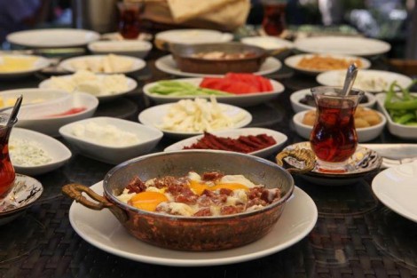 Gerçek Bir Kahvaltı için “Şazeli Cafe”