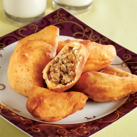 mercimekli tulum peynirli börek
