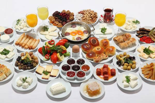 Bir Pazar Klasiği, Pazar Kahvaltısı…