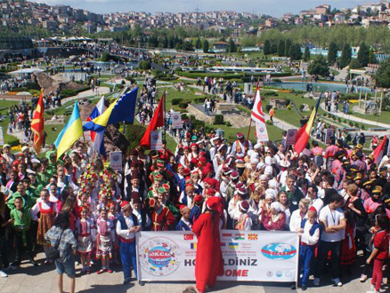 Dostluk ve Kardeşliğin Festivali