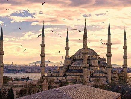 Gençliğimizi nerede ve nasıl tüketiyoruz?