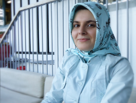 “Butik Giyim” Şimdi Esra Betül Aydın’la İnternette!