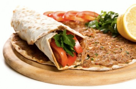 Ev Yapımı Lahmacun Tarifi