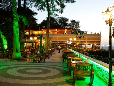 Desde Cafe & Restaurant ile İstanbul Ayaklarınızın Altında!