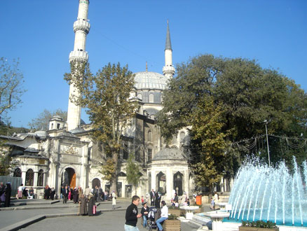 Ramazanda Bir Günde Eyüp Turu Nasıl Yapılır?