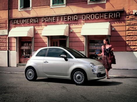 Kadınlara Uygun Otomobil Modelleri Fiat 500